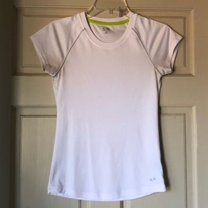 White T-Shirt Dry Fir